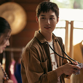 First Photo Set 'Her in Frame เธอในภาพนั้น'