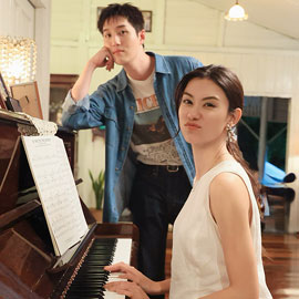 ภาพเบื้องหลังสุดน่ารัก! ทีมนักแสดงจากภาพยนตร์ 