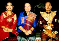 สยามเกม  ทุ่มทุน เนรมิตฉากยิ่งใหญ่แข่งทำ "อาหารคาวชาววัง" ดูได้คืนวันพฤหัสบดีนี้