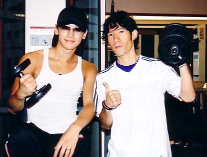 เรดซี้ด เอาใจสาวไทย เกาะติด "เรน" นักร้องดังเกาหลี พาไปดูกิจกรรมยามว่างในเมืองไทย