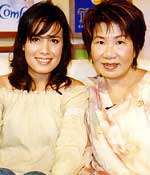 ซุปเปอร์ มัม - สีสันวันสบาย จันทร์ที่ 21 มิถุนายน 2547