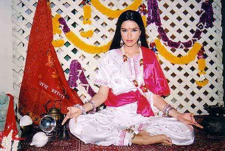 ริต้า ขวัญกระเจิง ลองดี เป็น...คนทรงเจ้า