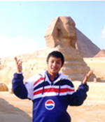 เธียร์รี่ อองรี วัดกึ๋นผู้เข้าแข่งขัน The Pepsi World Challenge 2006 ตั้งโจทย์ออกแบบโปสเตอร์โฆษณา