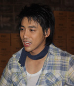 "บอย-พิษณุ" บู๊ผิดคิวพลาดท่า "ปลา-กรกฎ" โดน...! เสยคางเลือดอาบ