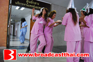 "อั้ม" หน้าจิ้มเค้กกลัว "แอน" จำได้