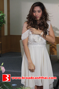 "ปิ๊ป" โชว์เลิฟซีน "โซบี" อวดลายเจ้าชู้!!