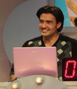 ตั๊ก-บริบูรณ์ Vs กระแต-ศุภศร