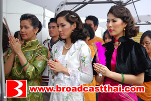 บิ๊กบอสบรอดคาซท์ฯนำทัพนักแสดงบวงสรวง "มงกุฎดอกส้ม"