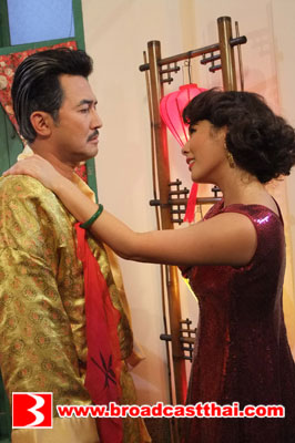 นก-ฉัตรชัย  สยิวกิ้วเจอ น้ำผึ้ง ใส่จริตยั่วยวน