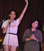 ผู้บริหาร-นักแสดง-นักร้อง ตบเท้าร่วมงานปิดกล้องกันอย่างพร้อมเพรียง