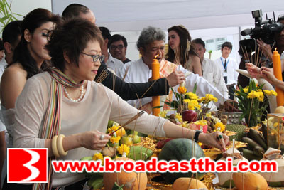 บวงสรวงละคร มณีแดนสรวง