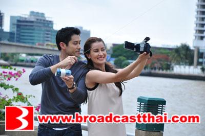 "แอน-มาร์ท" เกี่ยวแขน..ย้อนวัย เที่ยวตะลอนกรุงเทพฯ