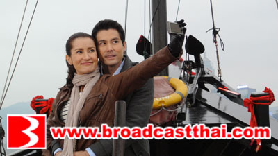 "แอน-มาร์ท" ล่องกันจนมึนทั้งเรือไทย-เรือฮ่องกง