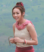 "น้ำตาล" อึด!!! ปากม่วง ตัวสั่น ใส่เสื้อกล้ามเข้าฉาก ท่ามกลางอากาศหนาวจัด!!!