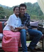 ขวัญใจสาวน้อยสาวใหญ่ในกองฯ