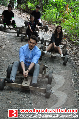 "อั้ม-เจนี่" ลัลลา!!!  ได้แอ่วเหนือ ขึ้นดอย