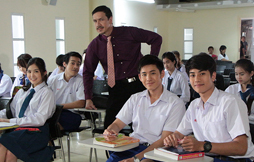 ลายมือ ลายมั่ว