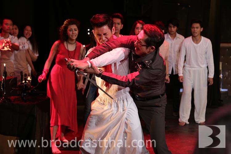 "โมสต์" ดราม่าจัดหนัก! ปะทะคารม "อาหนู-ซูริ" กีดกันทั้งความฝัน และ ความรัก ใน "สัมผัสพิศวง" ตอน "น้ำตาสายเลือด"