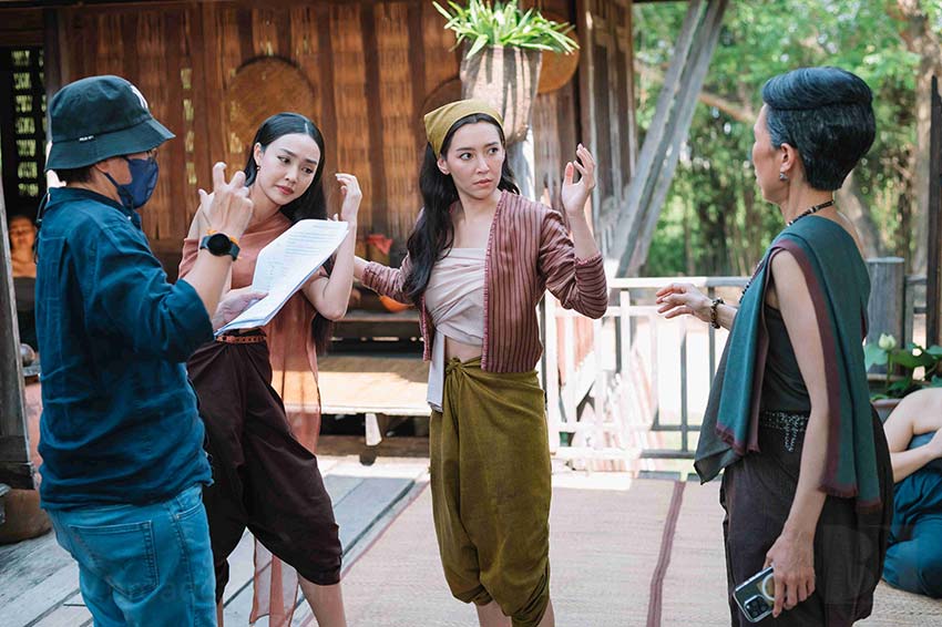 "เบลล่า-น้ำตาล" ถึงเวลาปล่อยของ ฟาดเดือดเกือบไม่ยั้ง "รัดเกล้า" ขอจบดราม่างัดไม้เรียวโบย งานนี้มีเสียน้ำตา ใน "พรหมลิขิต"