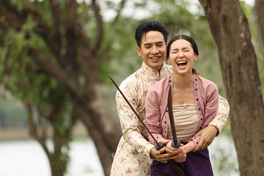 "โป๊ป" สอนดาบ "เบลล่า" ตัวต่อตัว ฟินต่อฟิน ตะมุตะมิเกิ้น 