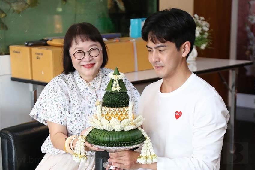 อนุโมทนาบุญ กับ "เต้ย พงศกร" เข้ามาขอขมาลาบวชกับ "แม่นายหน่อง"