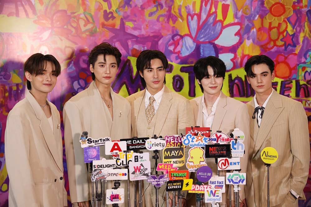 นักแสดงซีรีส์ "Reset การเกิดใหม่ของดวงดาว" ร่วมเดินพรมม่วงในงาน Nine Entertain Awards 2025"