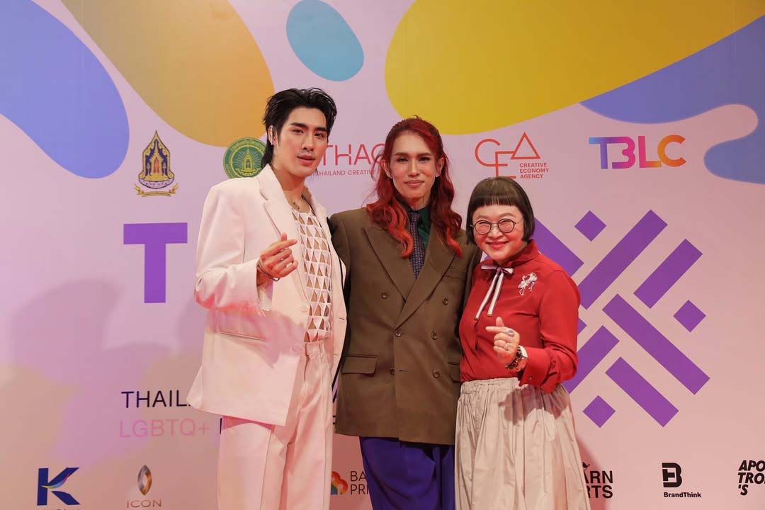 "พี่หน่อง อรุโณชา" พร้อมด้วย "ปีเตอร์แพน ทัศน์พล"  นักแสดงนำจาก "Reset The Series" ร่วมเดินพรมแดงในงาน "THAILAND INTERNATIONAL LGBTQ+ FILM & TV FESTIVAL 2025"