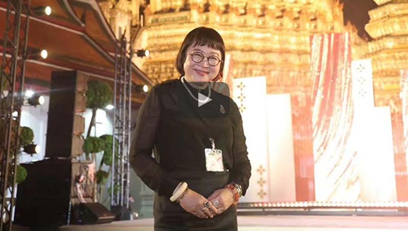 พระบาทสมเด็จพระเจ้าอยู่หัว ทรงพระกรุณาโปรดเกล้าฯ ให้ เจ้าจอม พลโทหญิงอรอนงค์ ปิยนาฏวชิรพัทธ์ เป็นผู้แทนพระองค์ไปในการประกอบพิธีเททองหล่อพระพุทธรัตนสุข และเปิดศูนย์เรียนรู้โครงการมรดกโลก มรดกธรรม ณ วัดอรุณราชวราราม