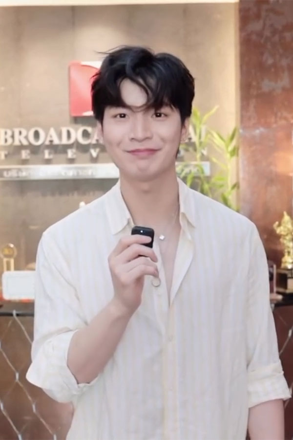 ปอนด์ พลวิชญ์ #pondponlawit ขอเชิญชวนทุกท่านมาสร้างความตระหนักรู้เกี่ยวกับโรคมะเร็ง ในกิจกรรม 