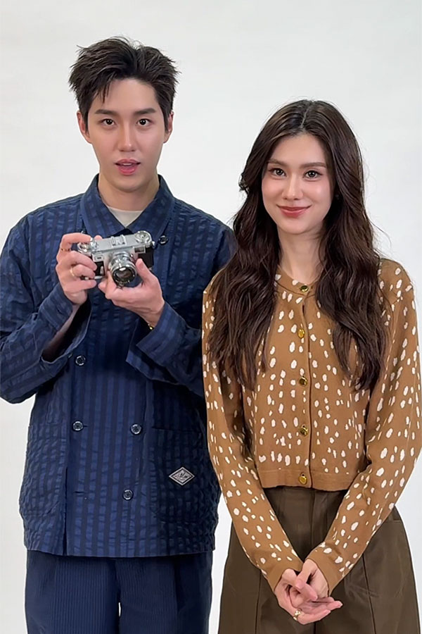 เพราะบางภาพ...ไม่ได้แค่บันทึกด้วยกล้อง แต่บันทึกด้วยหัวใจ 📸 #thanapob_lee #lalinalena กับภาพยนตร์ 'Her in Frame เธอในภาพนั้น'
 
#HerinFrameเธอในภาพนั้น
#EGAT
#broadcastthaitv
#thanapob_lee #lalinalena