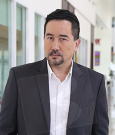 ธีรพงศ์  เหลียวรักวงศ์