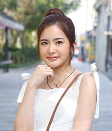 ลภัสลัล  จิรเวชสุนทรกุล