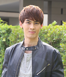 วรพรต  ฝั้นธรรมครั้ง