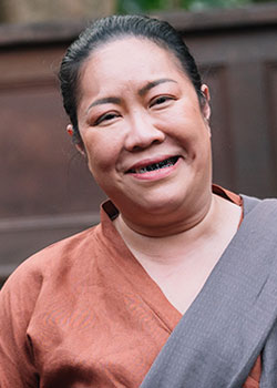 จรรยา ธนาสว่างกุล